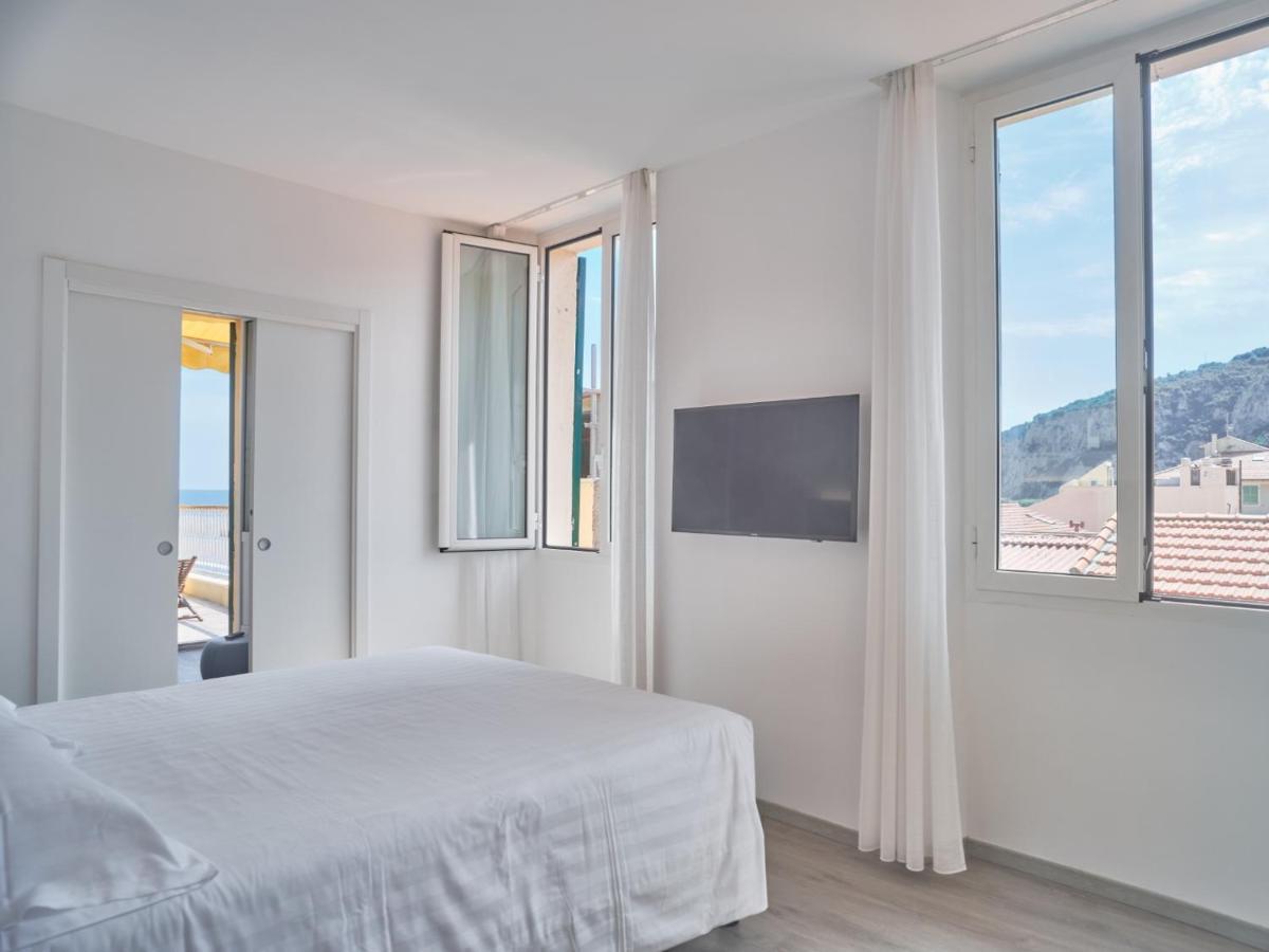 Hotel Medusa Finale Ligure Esterno foto
