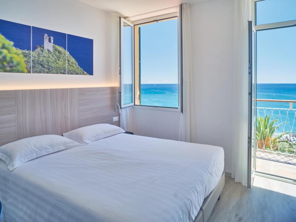 Hotel Medusa Finale Ligure Esterno foto