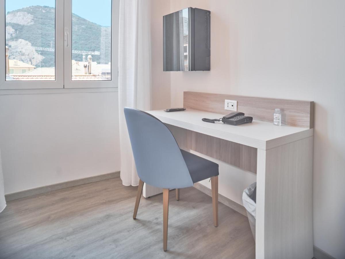 Hotel Medusa Finale Ligure Esterno foto