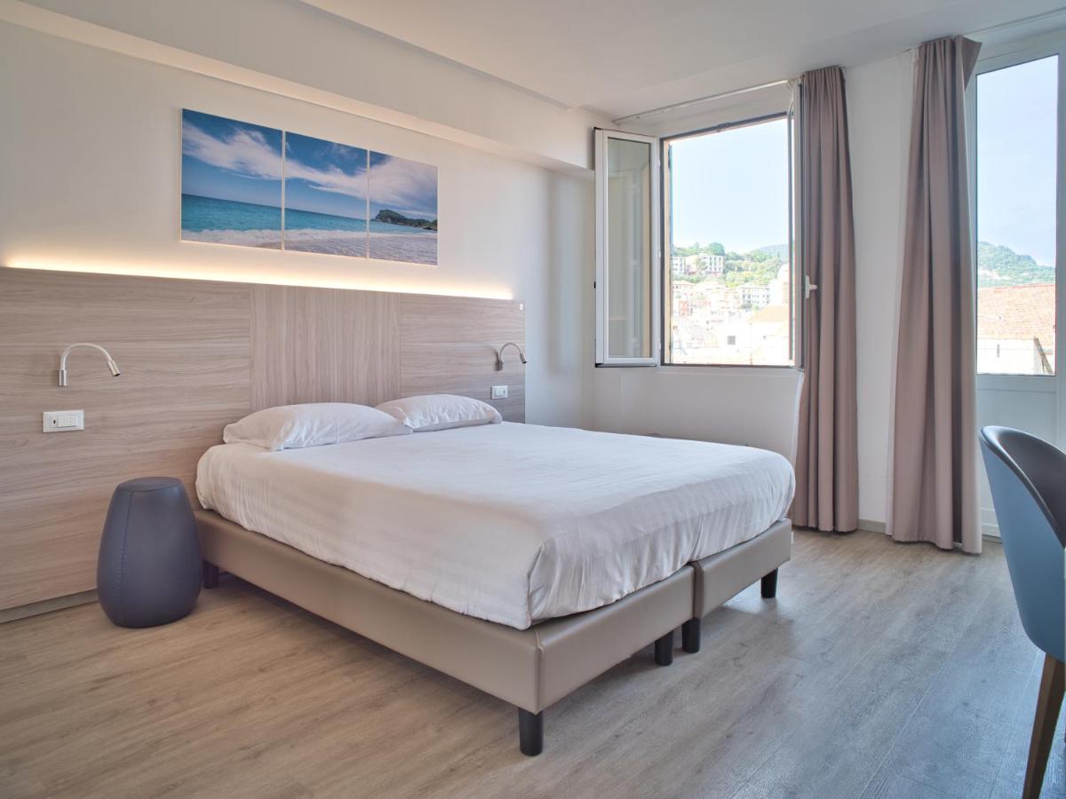 Hotel Medusa Finale Ligure Esterno foto