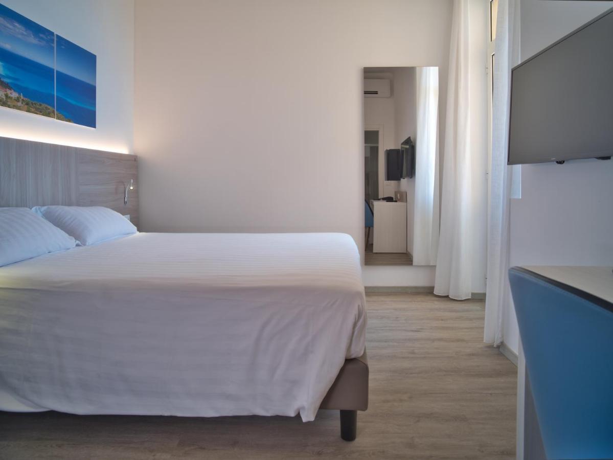Hotel Medusa Finale Ligure Esterno foto